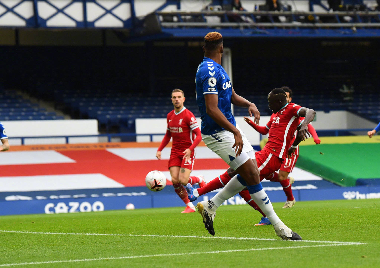 线的严峻考 线的严峻考