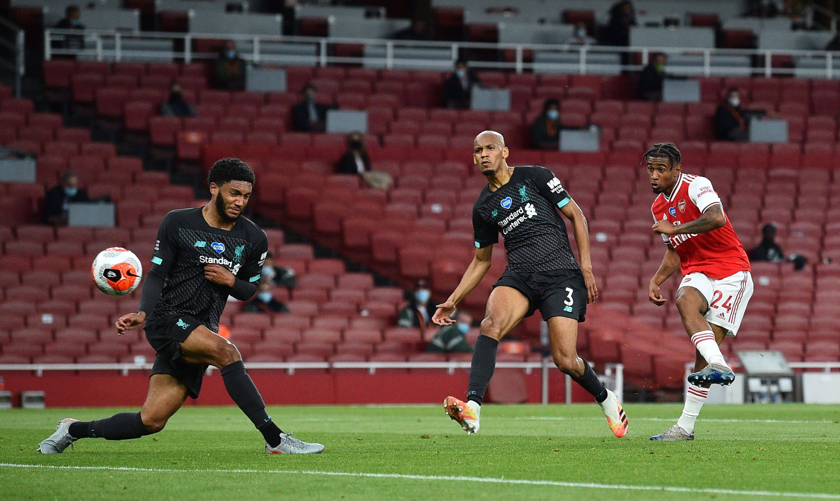 交通事故成 交通事故成